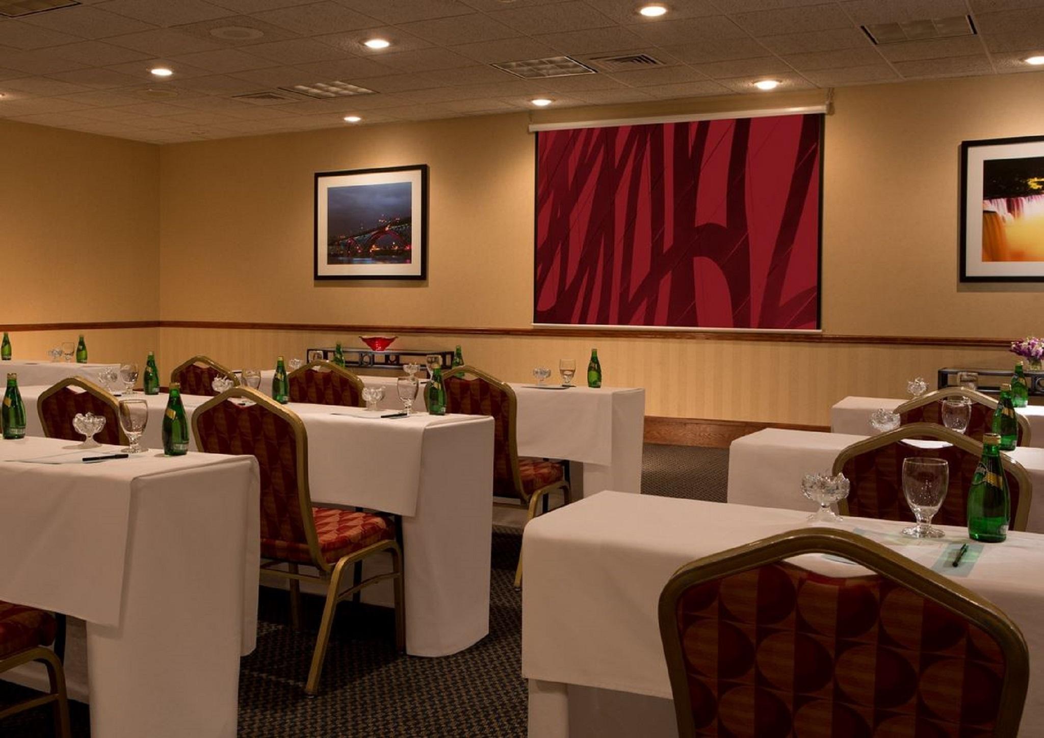 M Hotel Buffalo Cheektowaga Exterior foto